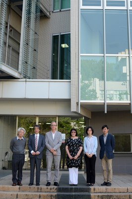 Takao Kondo, Takaho Ando, Martin Grossmann, Regina P. Markus, Takako Ogawa and Dapeng Cai